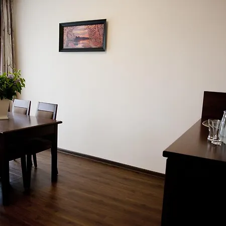 Sanatorium Budowlani Üdülőközpont 3*