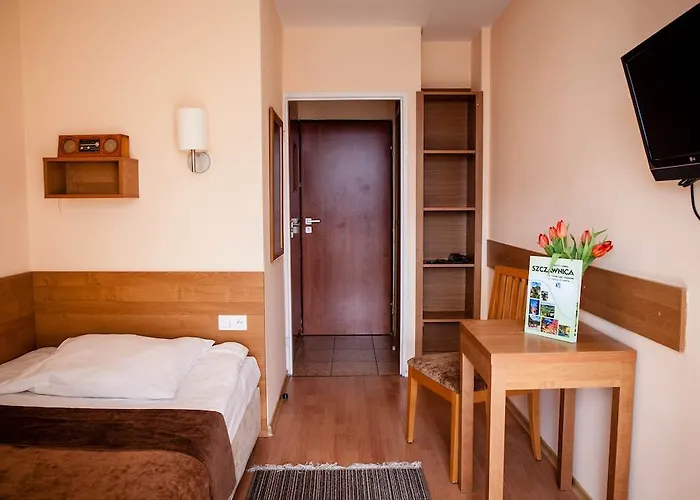 Ośrodek wypoczynkowy Sanatorium Budowlani 3*