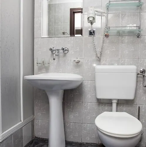 Sanatorium Budowlani Ośrodek wypoczynkowy 3*